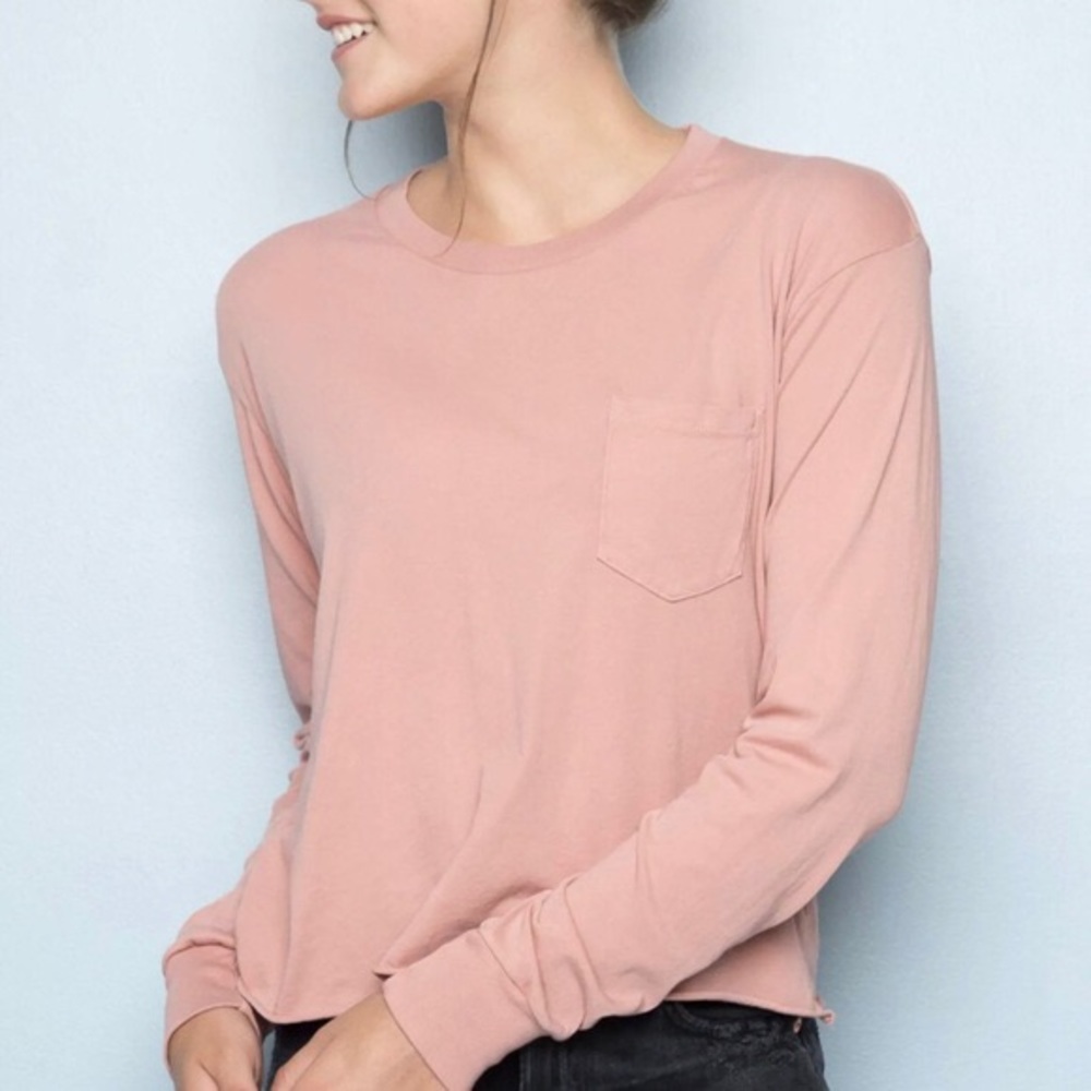 Brandy Melville long sleeve pocket tee
